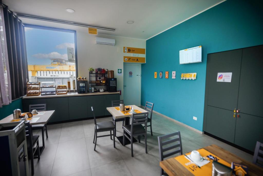 Posezení v ubytování Terminal 1 Guest House
