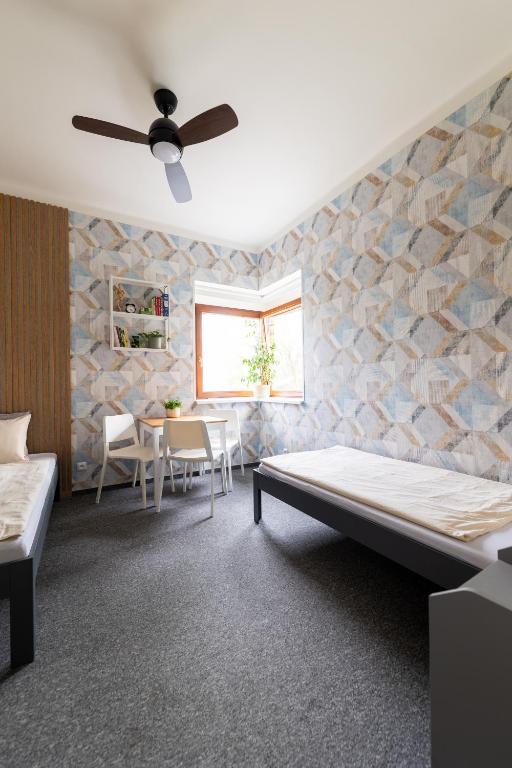 VOUSATÁ DÁMA - PS3 - Parking free - 19