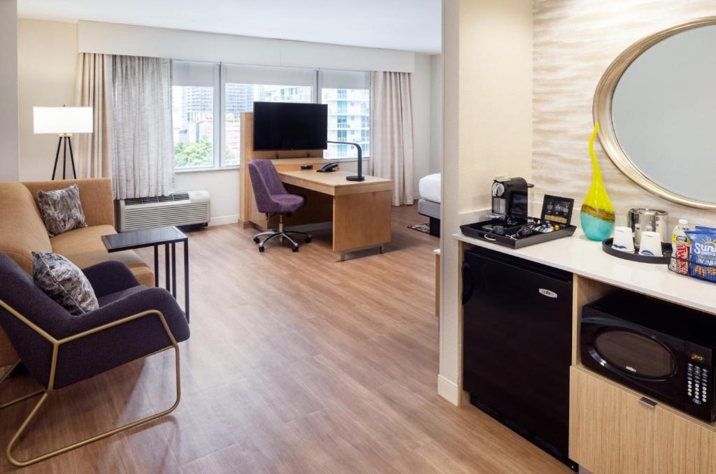 Hampton Inn & Suites by Hilton Miami Downtown/Brickell - 