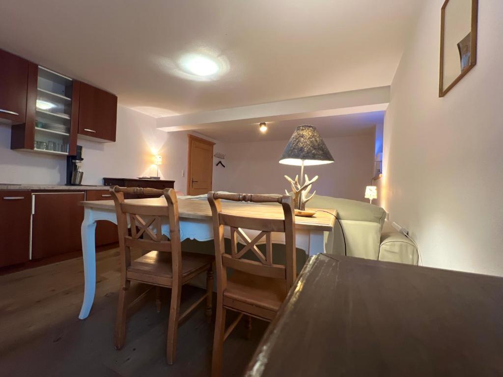 Kuchyň nebo kuchyňský kout v ubytování Chalet Aurach