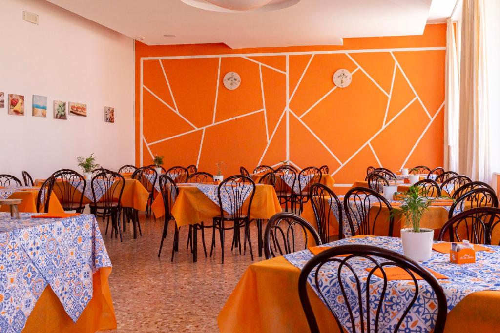 Restaurace v ubytování Hotel A Casa Nostra