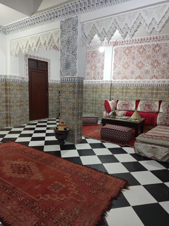 Posezení v ubytování Riad Derb El Aarsa