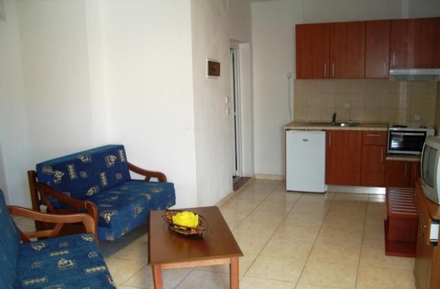 Kuchyň nebo kuchyňský kout v ubytování Asterias Hotel