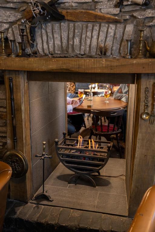 Fotografie z fotogalerie ubytování The Bear inn v destinaci Llantrisant