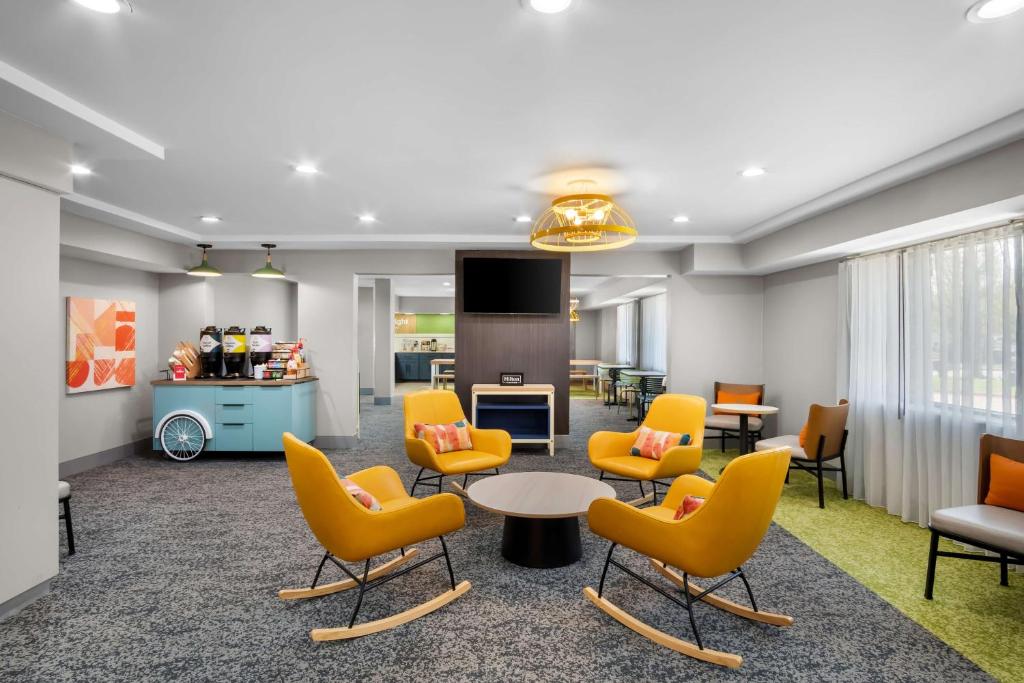 Spark By Hilton Grapevine DFW North photo