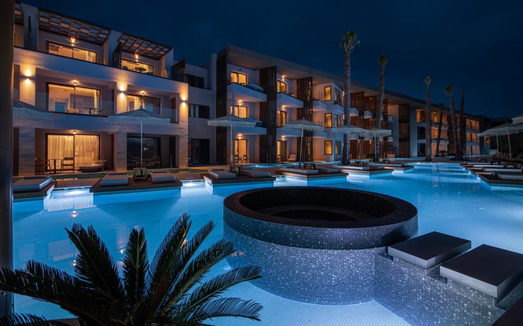 Bazén v ubytování Nalu Resort & SPA nebo v jeho okolí