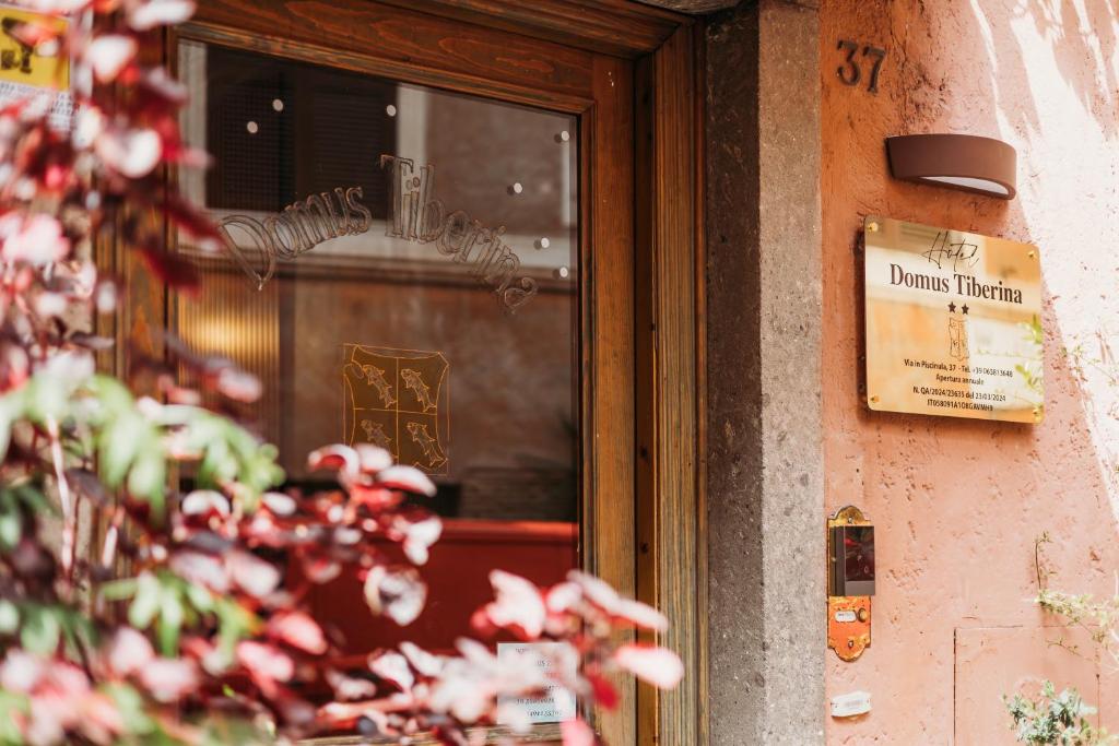 Hotel Domus Tiberina - Resim 32