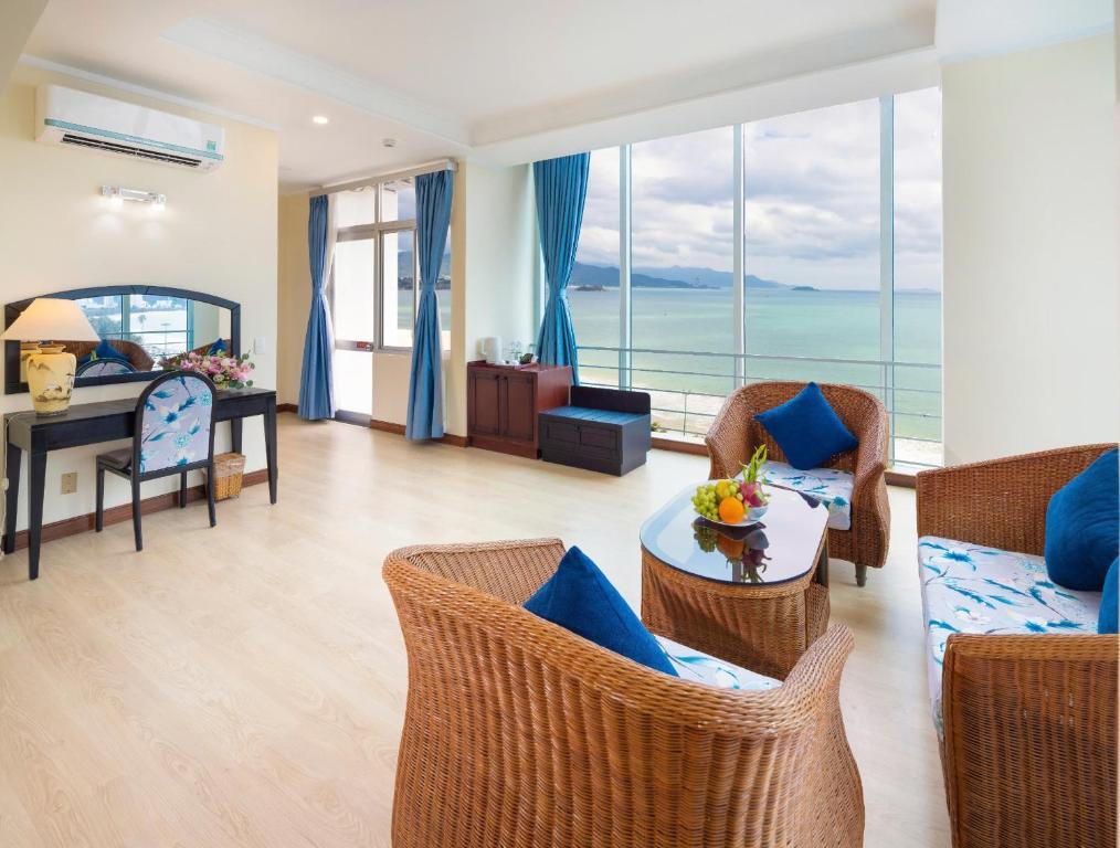 Suite Nhìn Ra Đại Dương