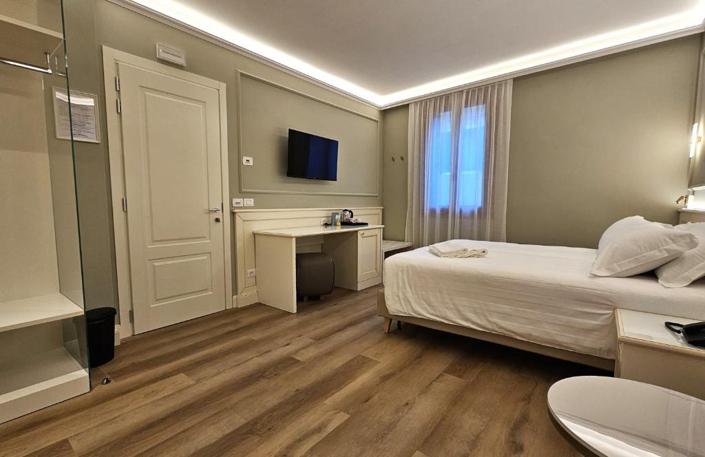 Hotel Guerrini - Resim 44