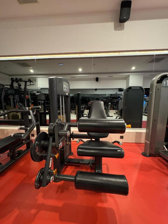 Fitness centrum a/nebo fitness zařízení v ubytování Granada Luxury Red Adult Only