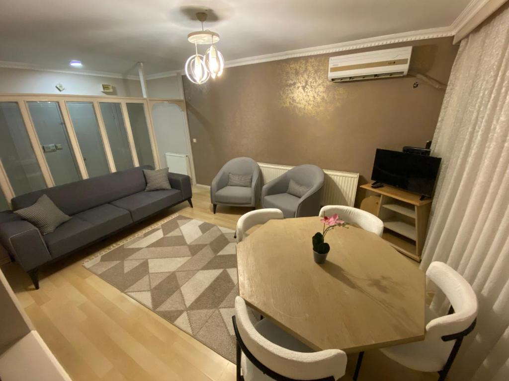 Posezení v ubytování EVİM APART HOTEL