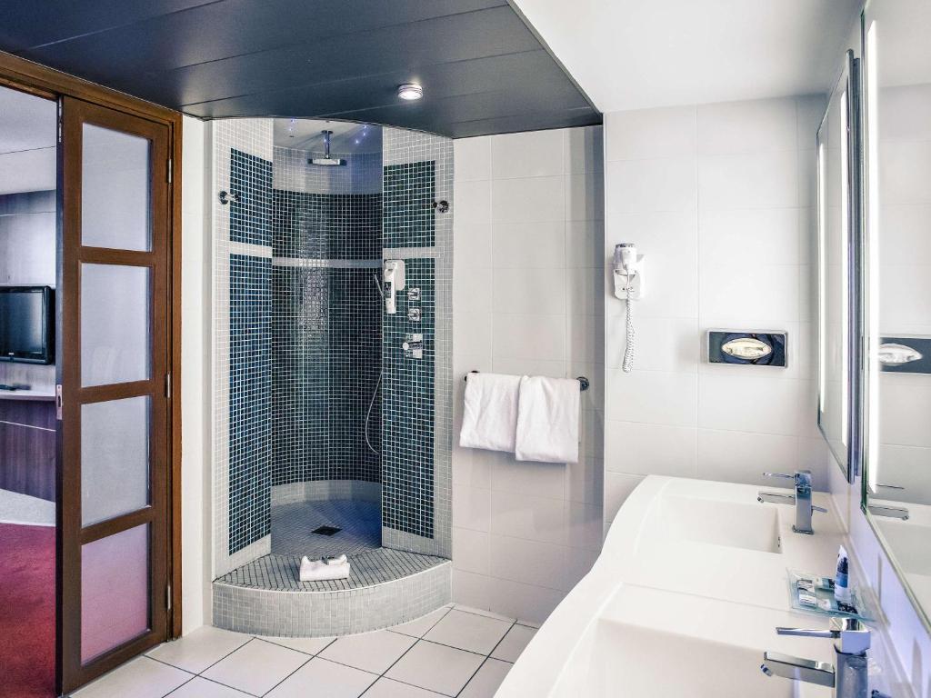 Koupelna v ubytování Hotel Mercure Toulouse Centre Compans
