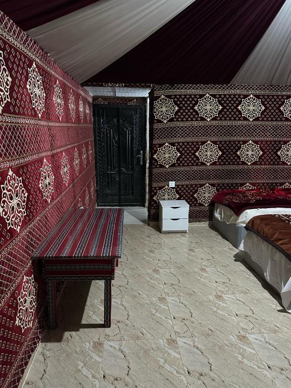 Postel nebo postele na pokoji v ubytování Star City Camp wadirum
