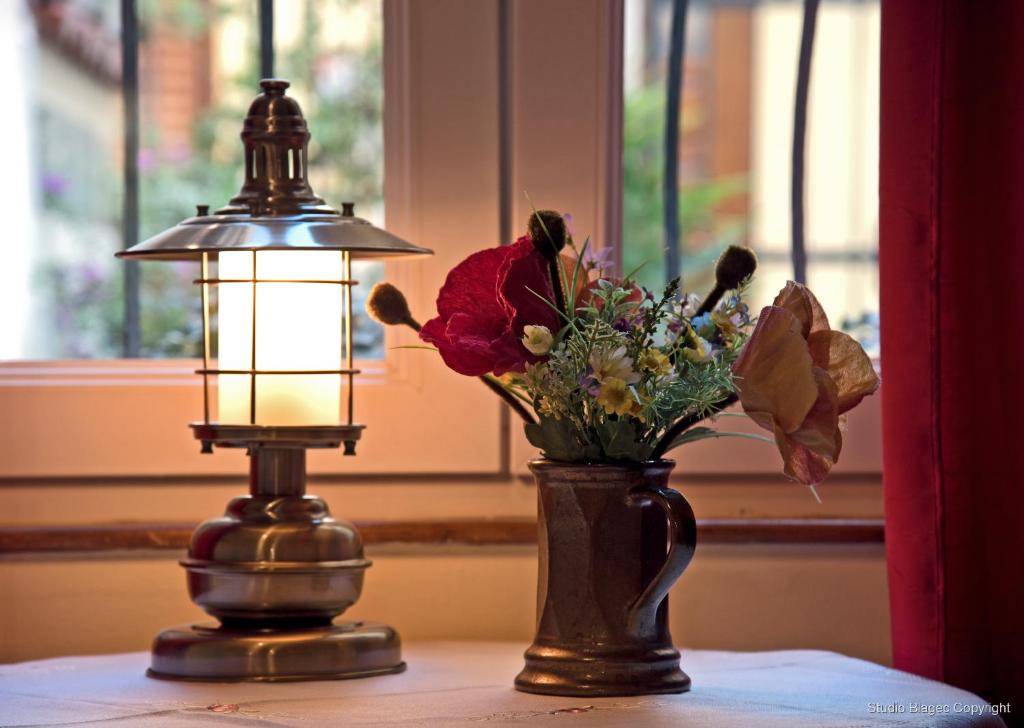 Emperor's Suites - 5