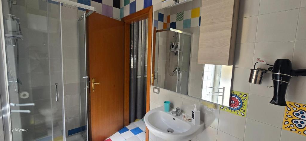 Appartamenti La Dimora di Parthenope Centro Storico - Resim 39