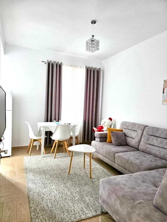 Lear Apartment