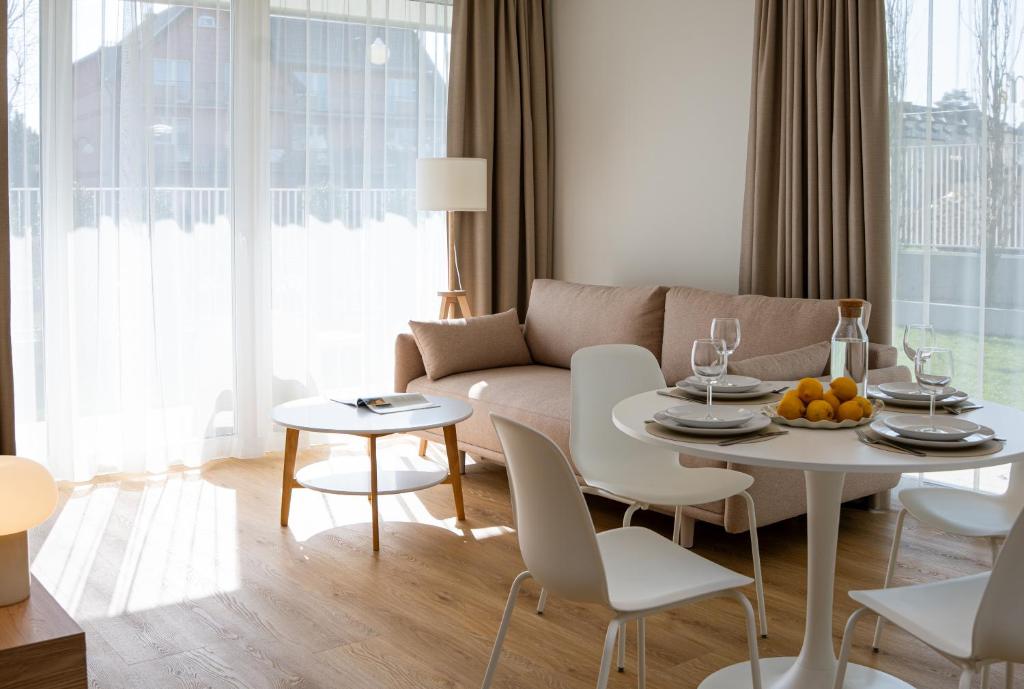 Posezení v ubytování PROMENADA apartamenty & spa PRZY PLAŻY