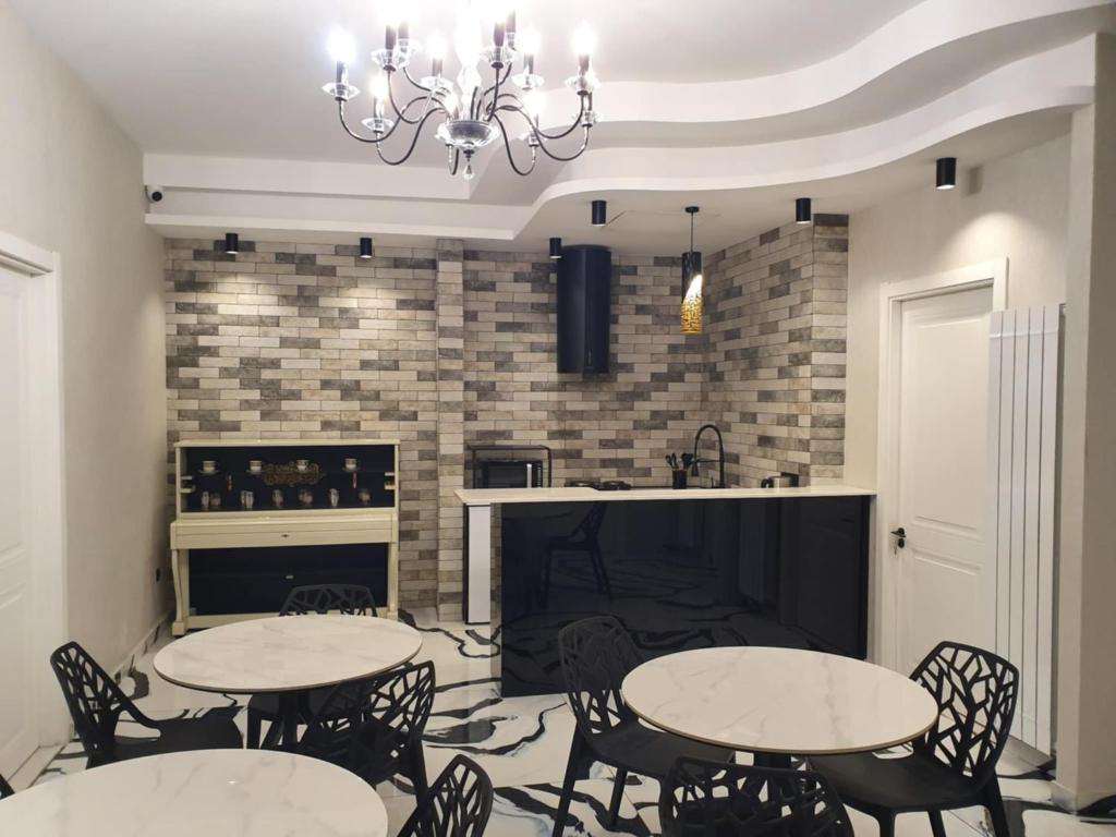 Premium Guesthouse in the Heart of Tbilisi در تفلیس