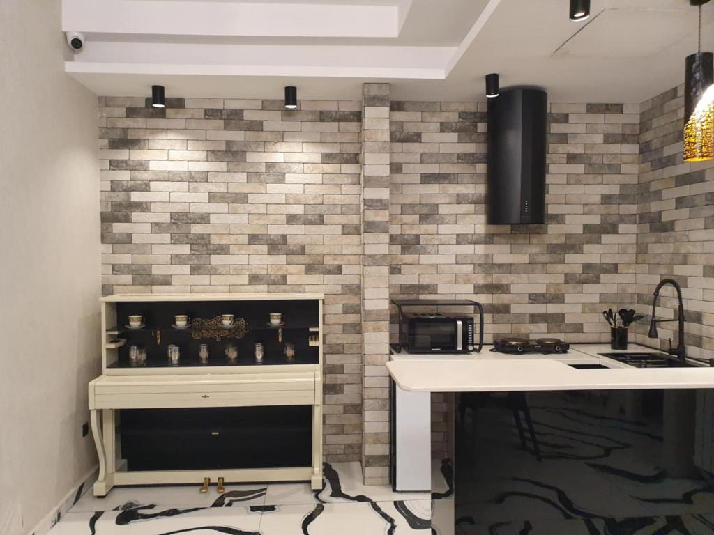 لابی و فضای عمومی Premium Guesthouse in the Heart of Tbilisi - تصویر ۵