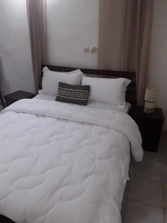 Emmanuella Casa - Resim 15