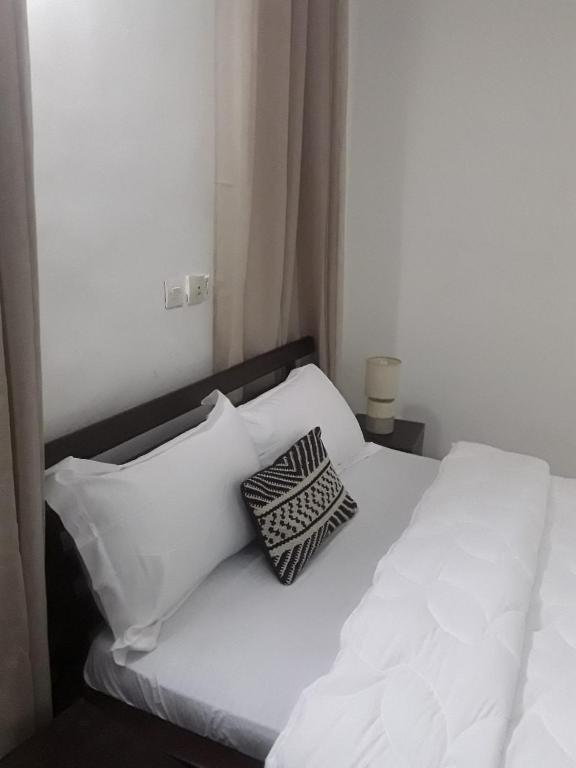 Emmanuella Casa - Resim 19