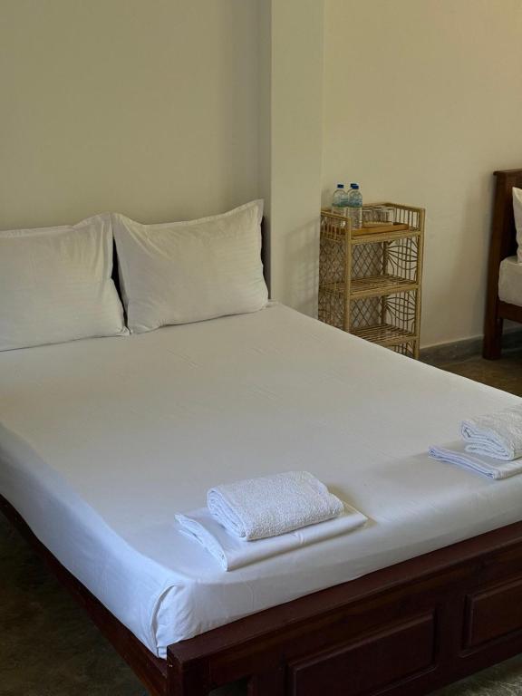 Riverside Cabanas - 3