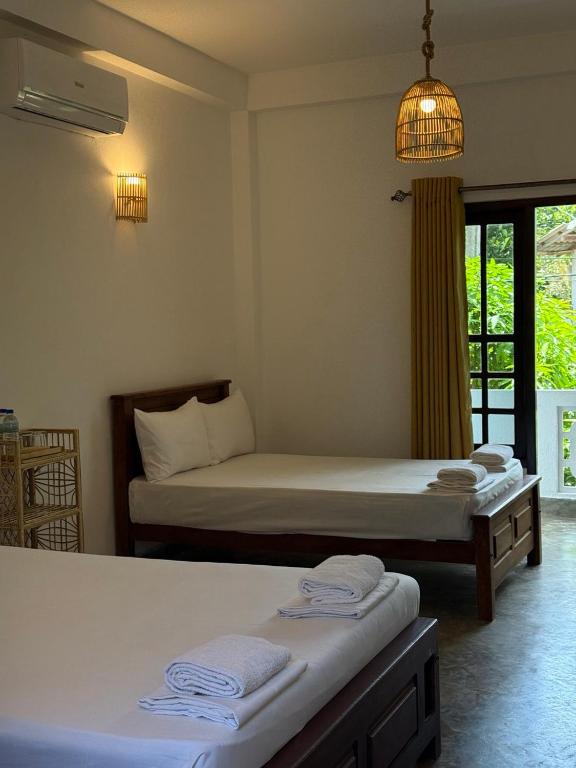 Riverside Cabanas - 2