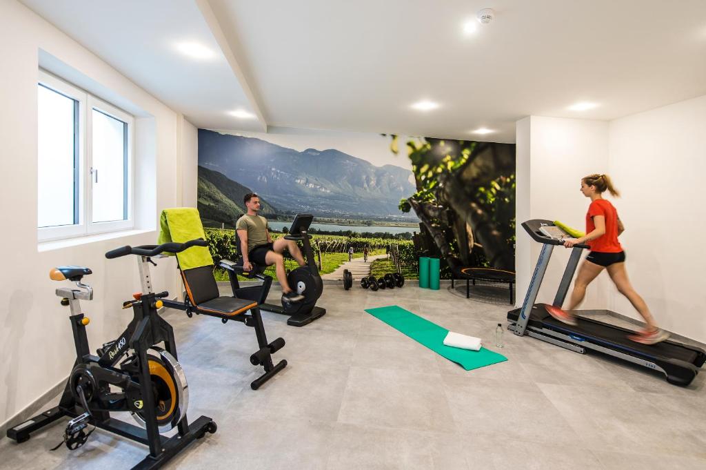 Fitness centrum a/nebo fitness zařízení v ubytování Hotel CampingPark Steiner