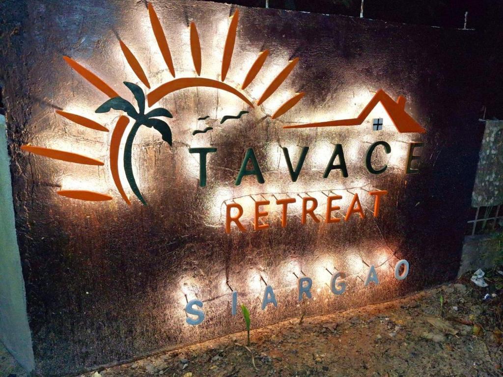Certificato, attestato, insegna o altro documento esposto da Tavace Retreat Homestay