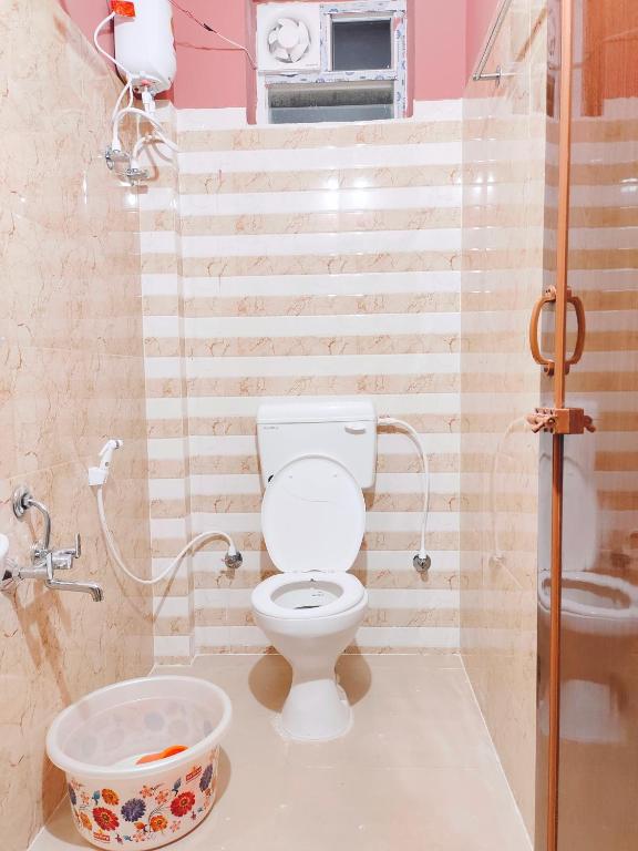 Koupelna v ubytování Hotel Jyothi Kumar Royal New