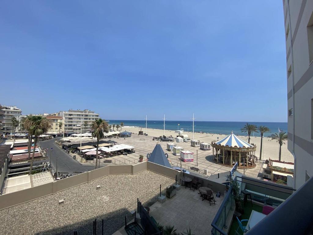 Photo de la galerie de l'établissement Studio Centre Canet Plage, Climatisé, 4 Pers. - FR-1-833-25, à Canet