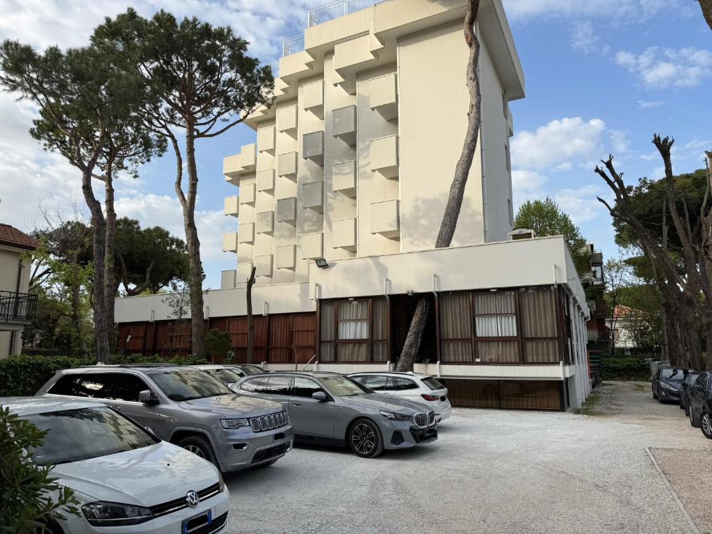Augustus Hotel Riccione - Resim 12