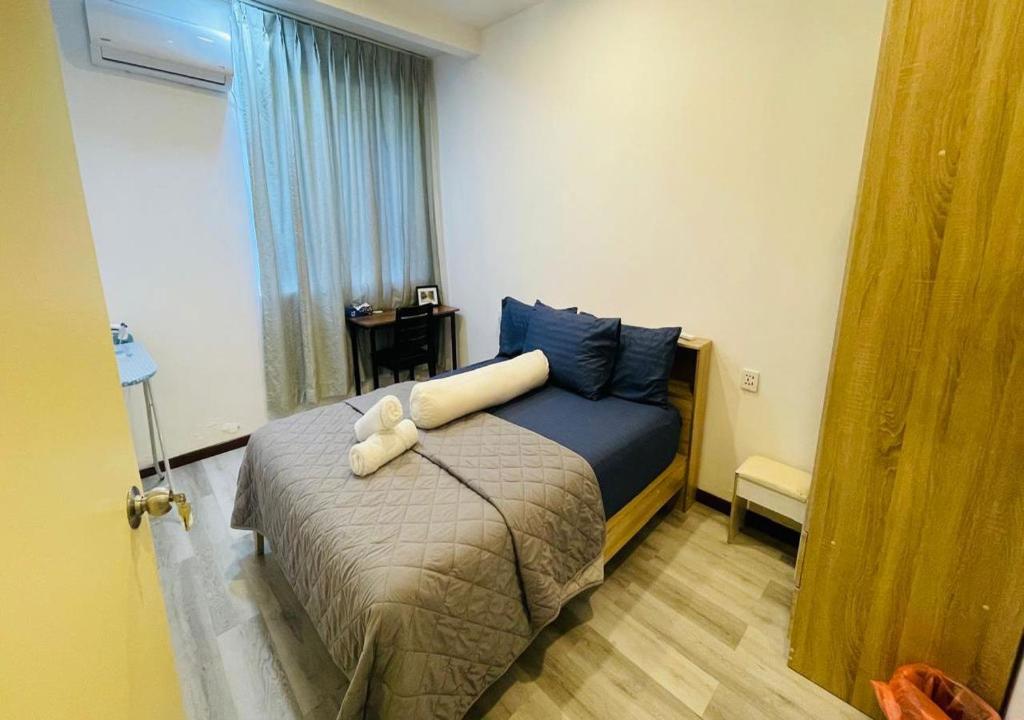 Surf Trip Maldives - 12