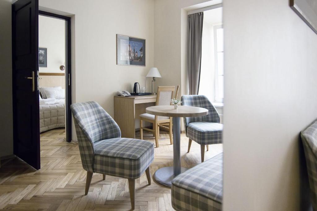 Domus Maria - Deluxe Double Room