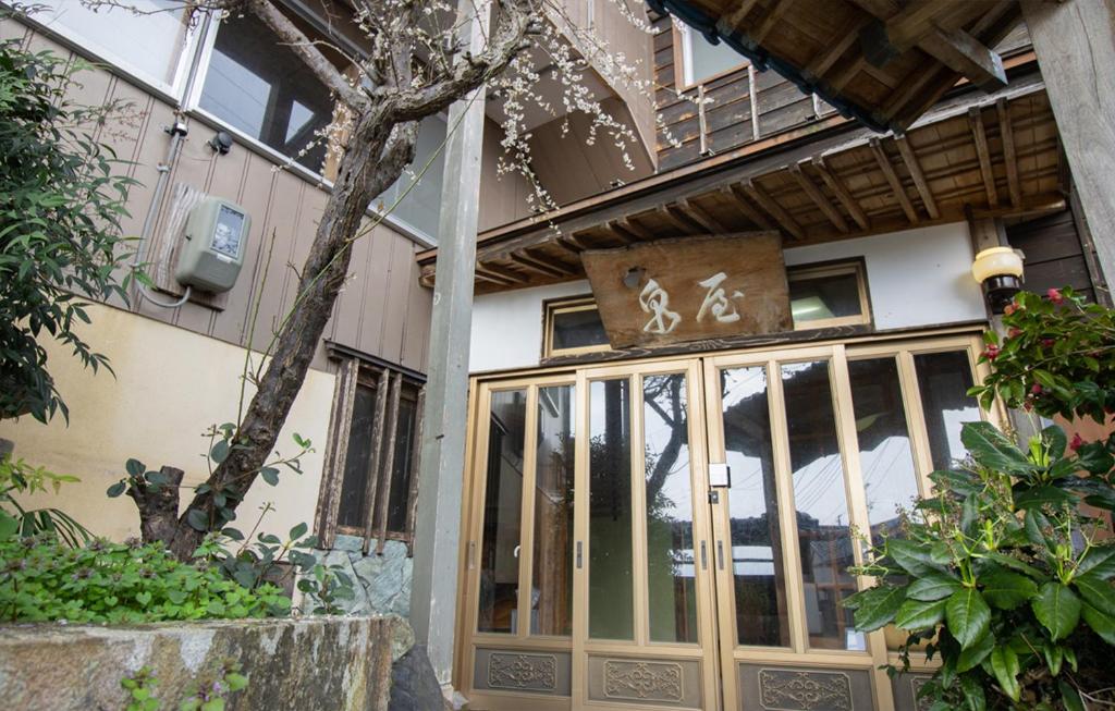 Exteriér nebo vchod ubytování GLOCE sado ベースキャンプ 松ヶ崎 ワンちゃんの家族とも泊まれます