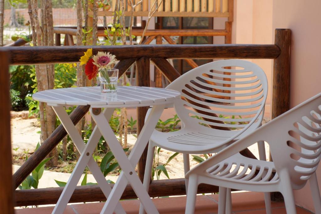 Gold Sand Beach Bungalow - 9