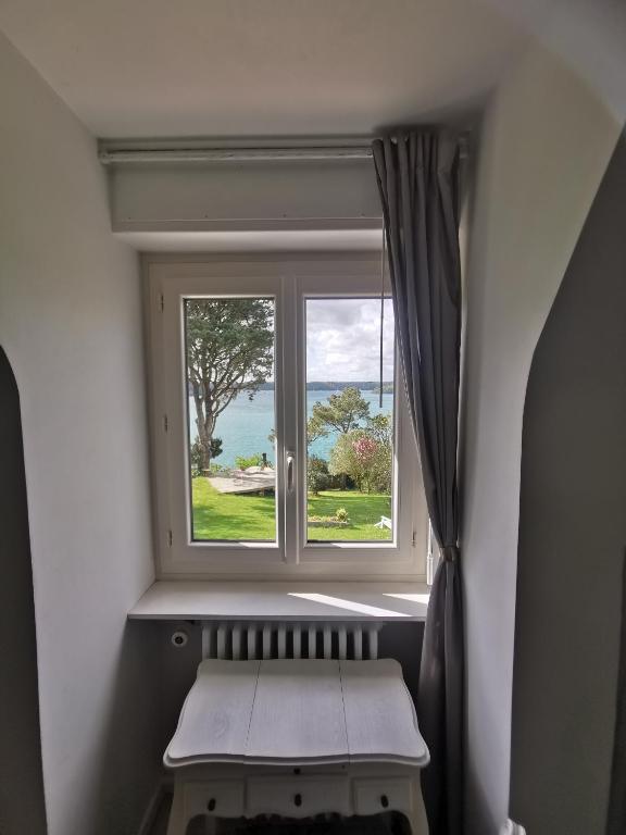 Les pieds dans l'eau - 4