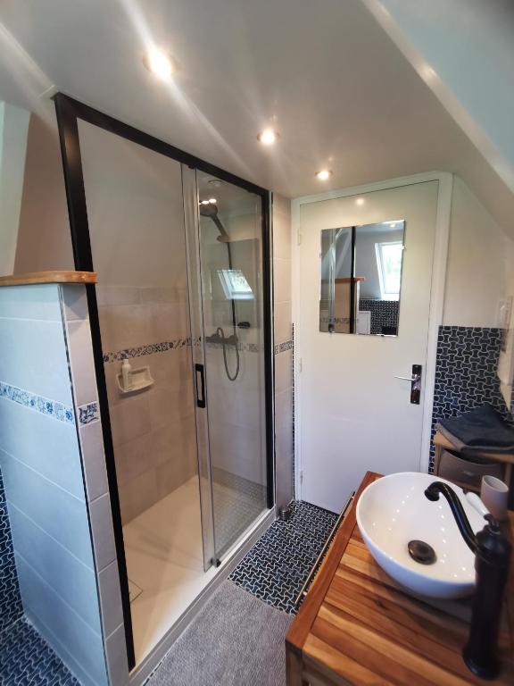 Les pieds dans l'eau - 3