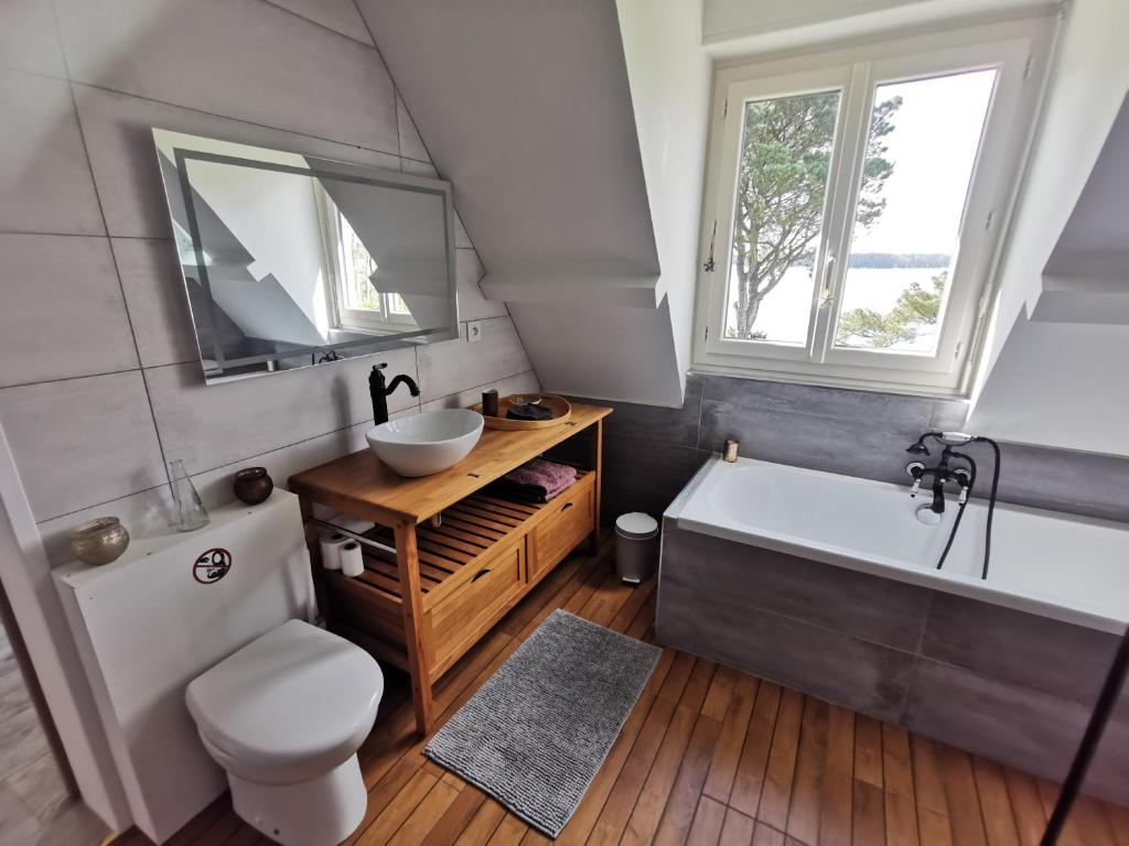 Les pieds dans l'eau - 13