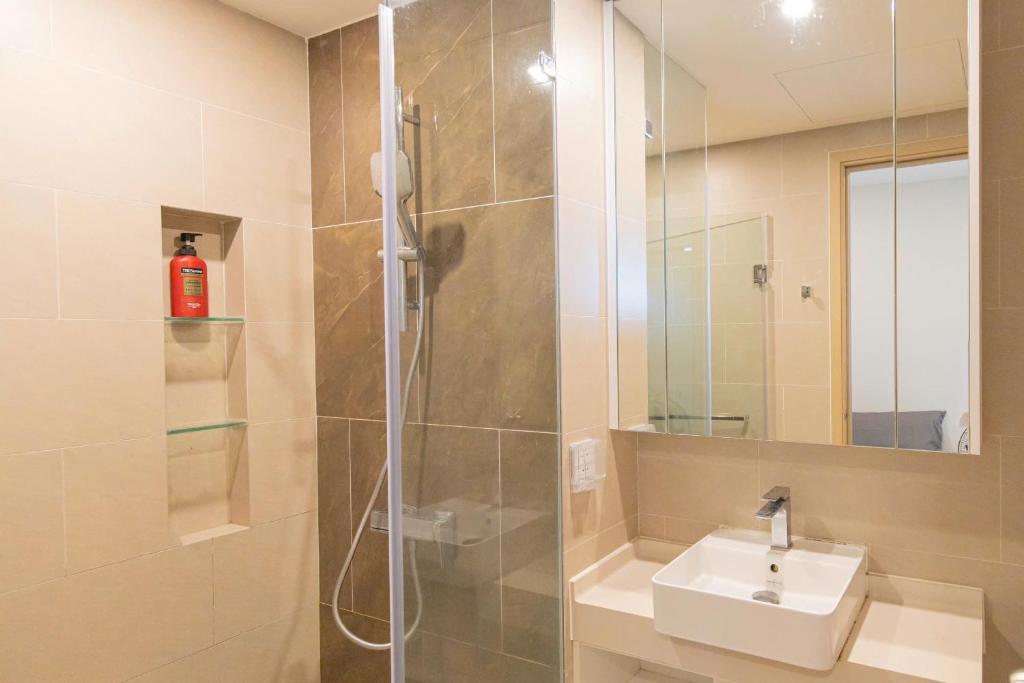Phòng tắm tại The Song Premium Apartment
