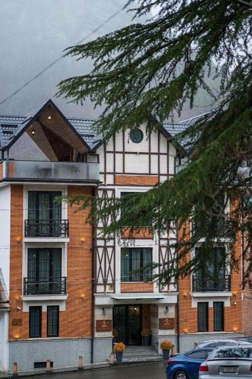 Budova, kde se hotel nachází