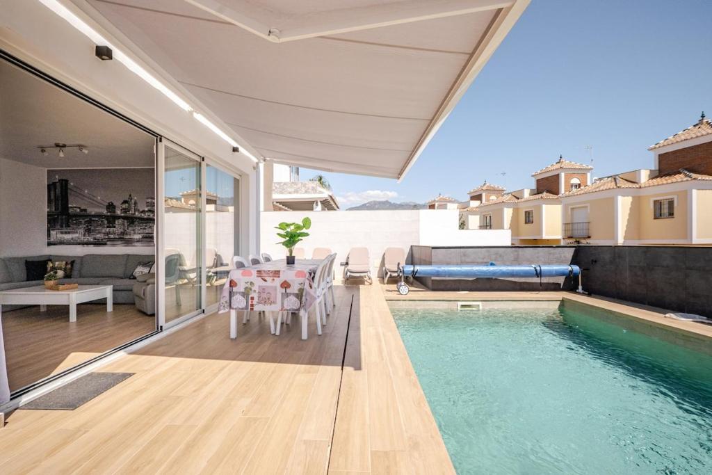 Villa Antonia Mar - Private & Heated Pool - Punta Lara Nerja
