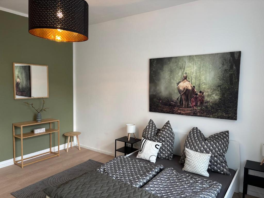 Χώρος καθιστικού στο Elster 2, 1 OG, Neues Apartment mit 4 Schlafzimmern und Balkon, separates WC, im Zentrum von Gera