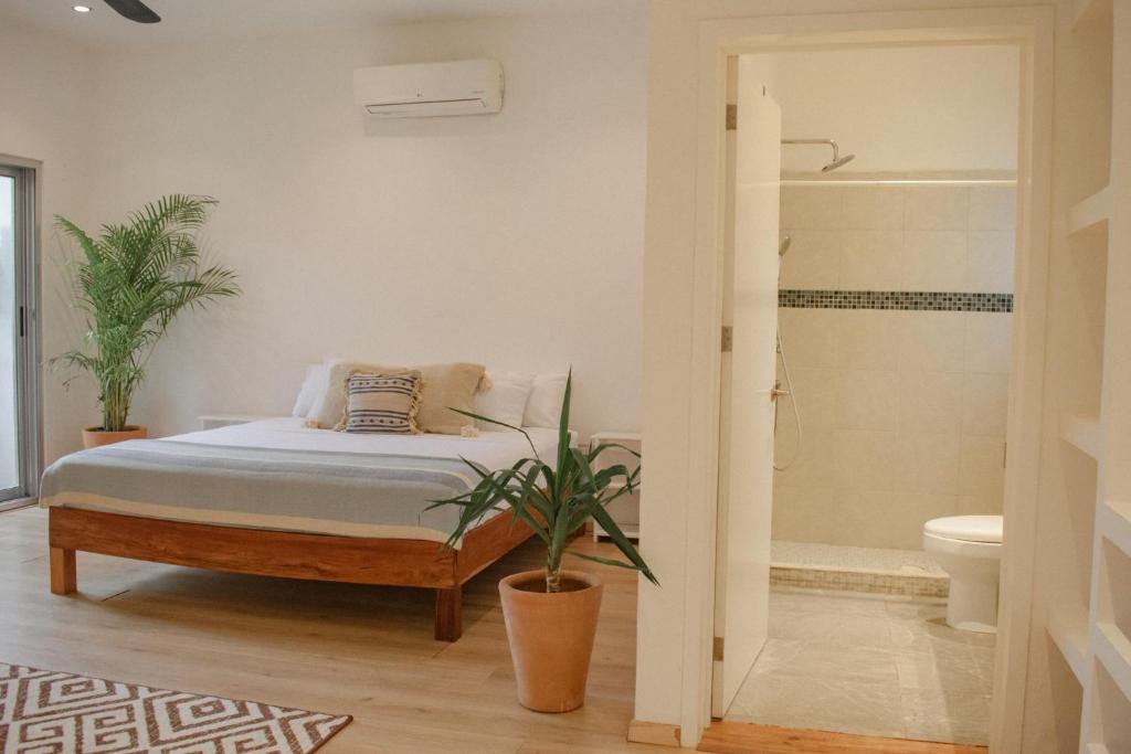 Postel nebo postele na pokoji v ubytování Chill Inn Hostel