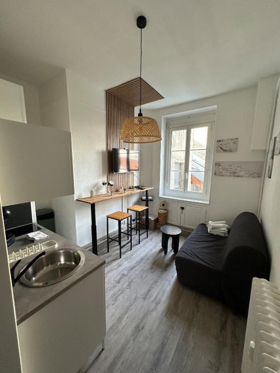 Photo de la galerie de l'établissement Cosy studio en face de la gare SNCF, à Grenoble