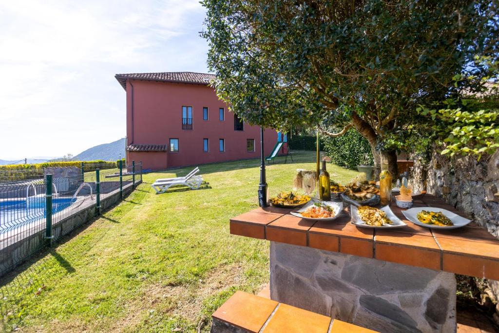 Zahrada ubytování Apartamentos Rurales Las Dos Torres