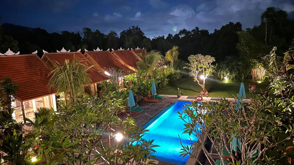 Bassein majutusasutuses Teluk Menjangan Bali või selle lähedal