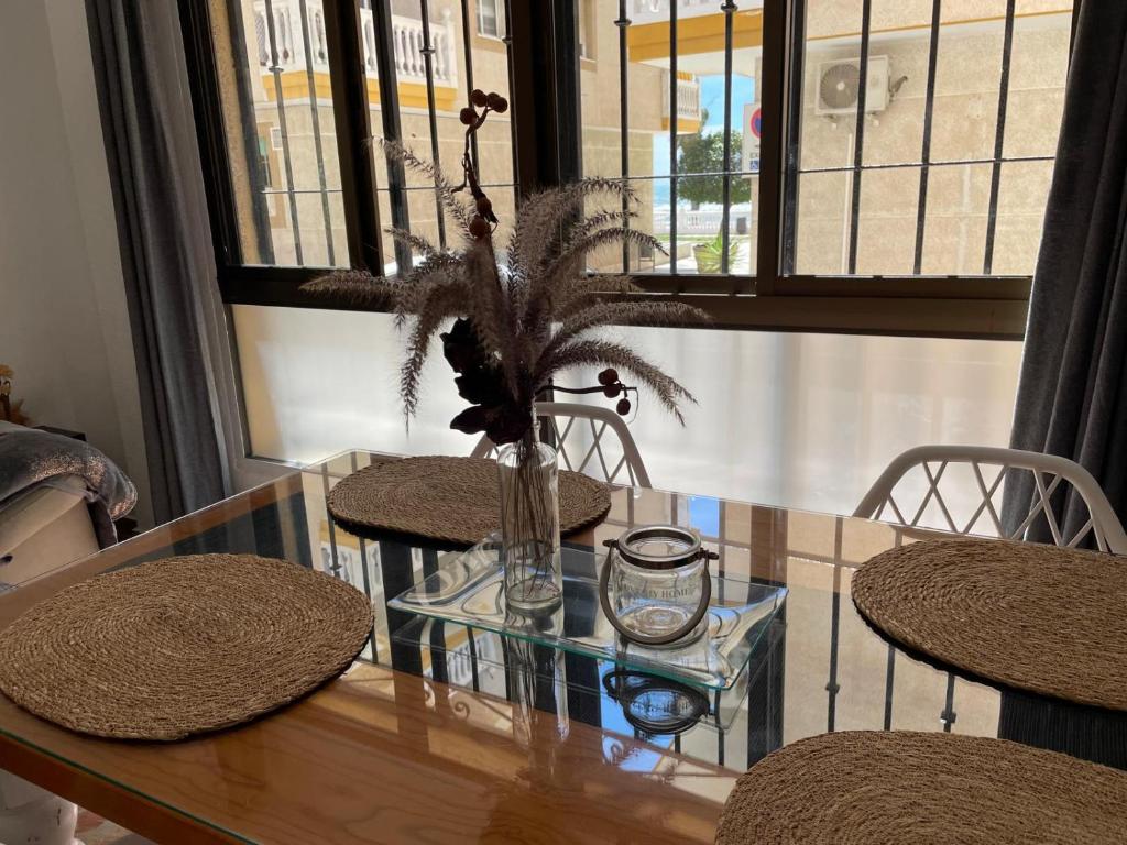 Fotografie z fotogalerie ubytování Apartamento VISTAS AL MAR a 40 metros playa v destinaci Morche