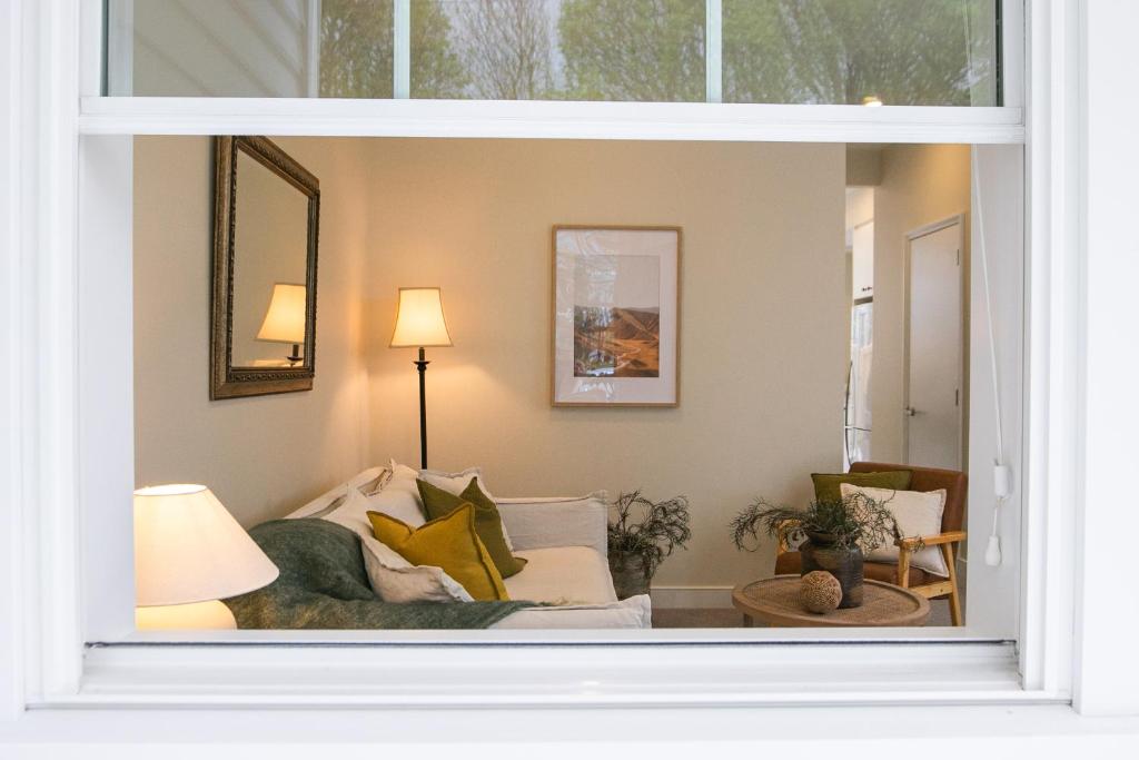 3 Bed Family Retreat Classic Charm With Park Views - Resim 36