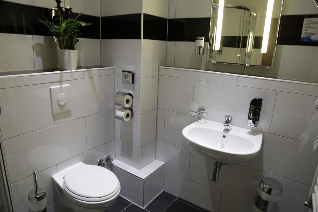 Alexander Business Hotel Hannover City - Resim 18